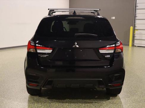 Used 2022 Mitsubishi Outlander Sport LE FWD image 9