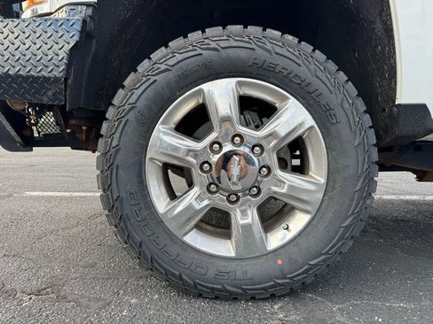 Used 2019 Chevrolet Silverado 2500 LTZ w/ Duramax Plus Package image 12