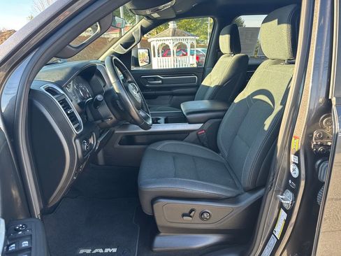Used 2021 RAM 1500 Big Horn image 10
