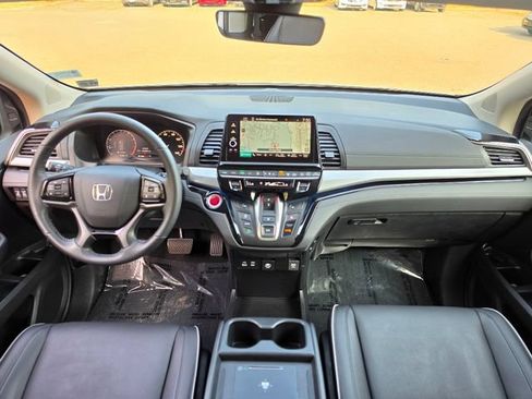 Used 2025 Honda Odyssey Touring image 30