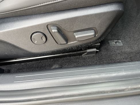 Used 2022 Kia EV6 Wind w/ Wind Technology Package image 19