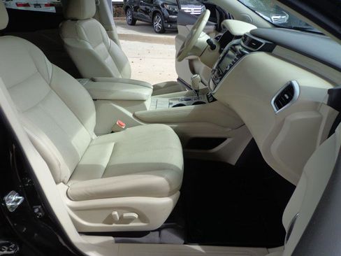 Used 2017 Nissan Murano Platinum w/ Platinum Technology Package image 16