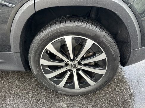 Used 2023 Mercedes-Benz GLB 250 4MATIC image 30