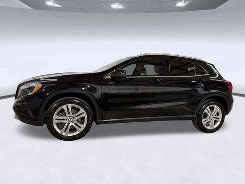 Used 2015 Mercedes-Benz GLA 250 image 2