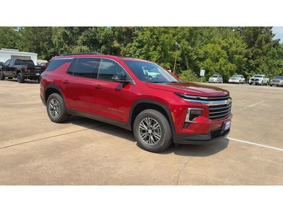 New 2026 Chevrolet Traverse LT w/ LPO, Floor Liner Package