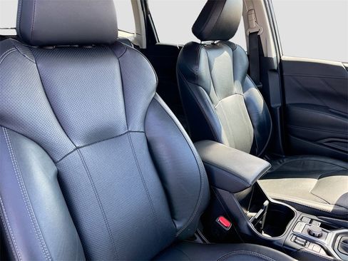 Used 2021 Subaru Forester Limited w/ Popular Package #3 image 30