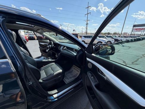 Used 2019 INFINITI QX50 Essential w/ Premium Heat Package FWD image 21