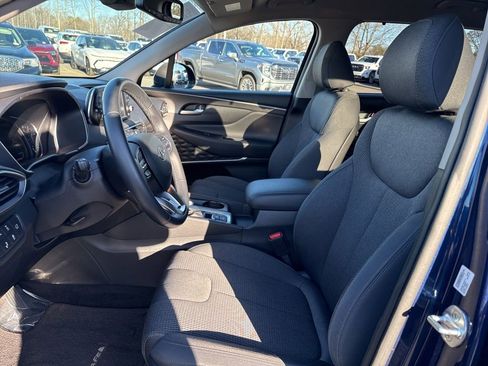 Used 2020 Hyundai Santa Fe SEL w/ Convenience Package image 9