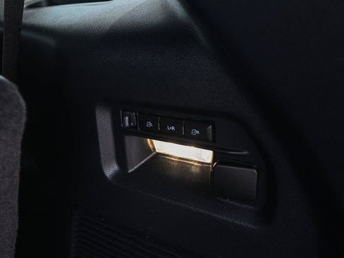 Certified 2025 Ford Explorer ST AWD/4WD image 17