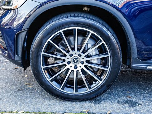 Used 2023 Mercedes-Benz GLC 300 4MATIC Coupe image 9