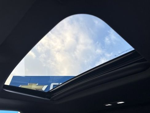 Used 2021 GMC Sierra 2500 Denali w/ Denali Ultimate Package image 32