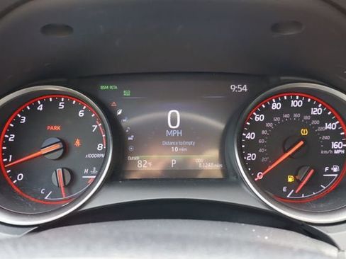 Used 2024 Toyota Camry XSE FWD image 9