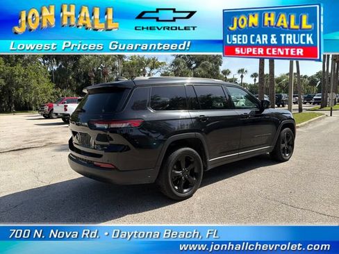 Used 2023 Jeep Grand Cherokee L Laredo AWD/4WD image 10