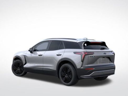 Used 2025 Chevrolet Blazer EV LT w/ Midnight/Sport Edition AWD/4WD image 3