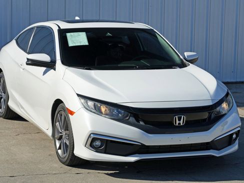 Used 2020 Honda Civic EX image 41