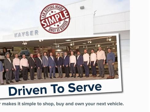 Used 2022 Toyota Sienna XSE image 37