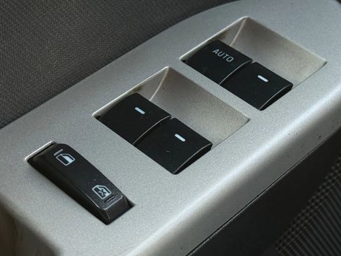 Used 2011 Ford Escape XLT w/ 202A Rapid Spec Order Code image 23