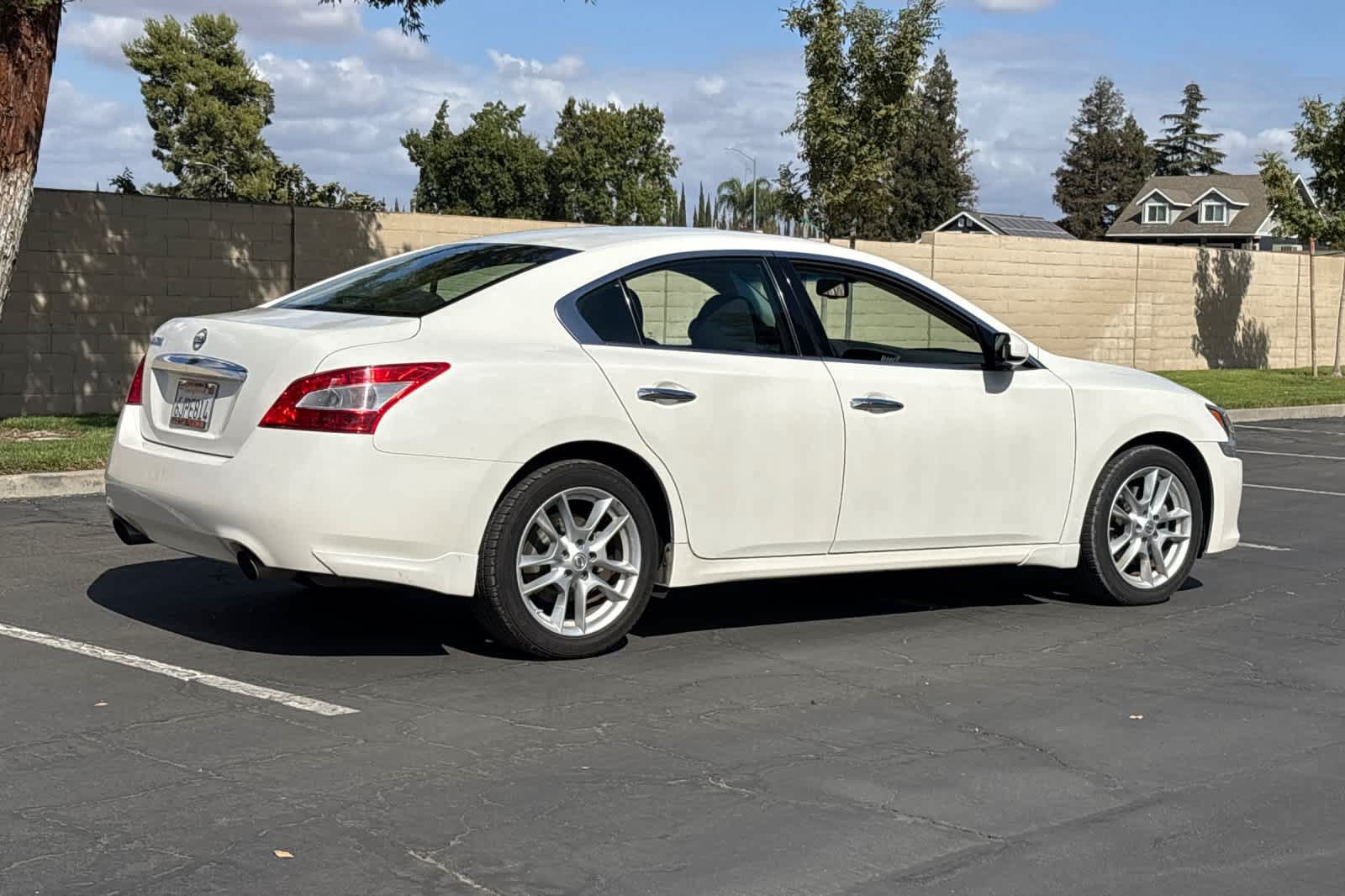 Used 2009 Nissan Maxima 3.5 S FWD image 3