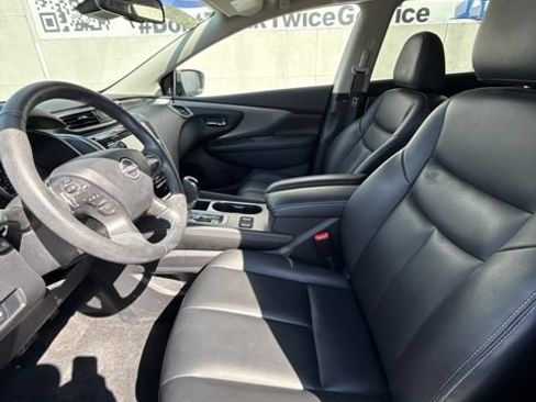 Used 2024 Nissan Murano SV AWD/4WD image 10