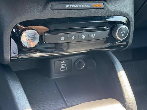 Used 2024 Ford Escape ST-Line Select w/ Tech Pack #1 AWD/4WD image 20