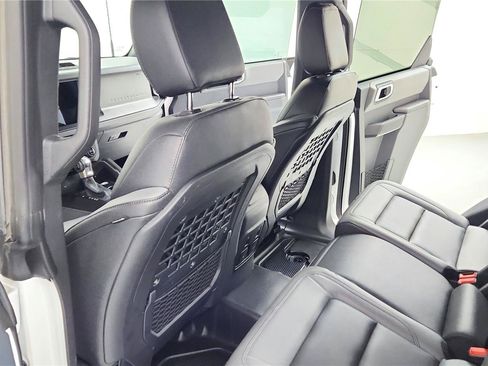 Used 2024 Ford Bronco Big Bend AWD/4WD image 16