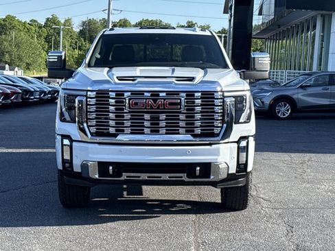 New 2026 GMC Sierra 2500 Denali w/ Denali Reserve Package AWD/4WD image 13