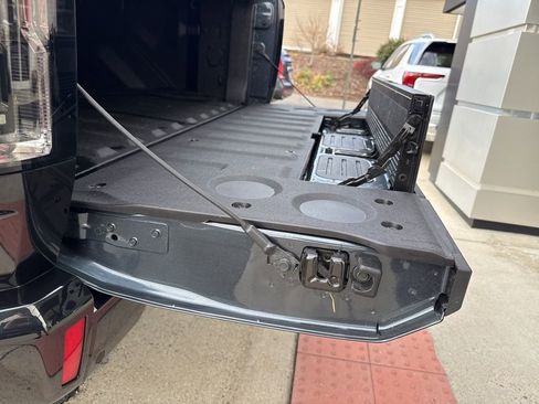 Used 2025 GMC Hummer EV 3X image 62