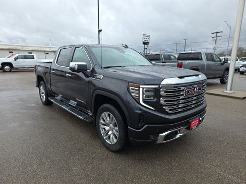 New 2026 GMC Sierra 1500 Denali image 2