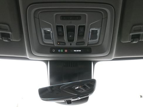 Used 2024 GMC Sierra 1500 Denali image 27