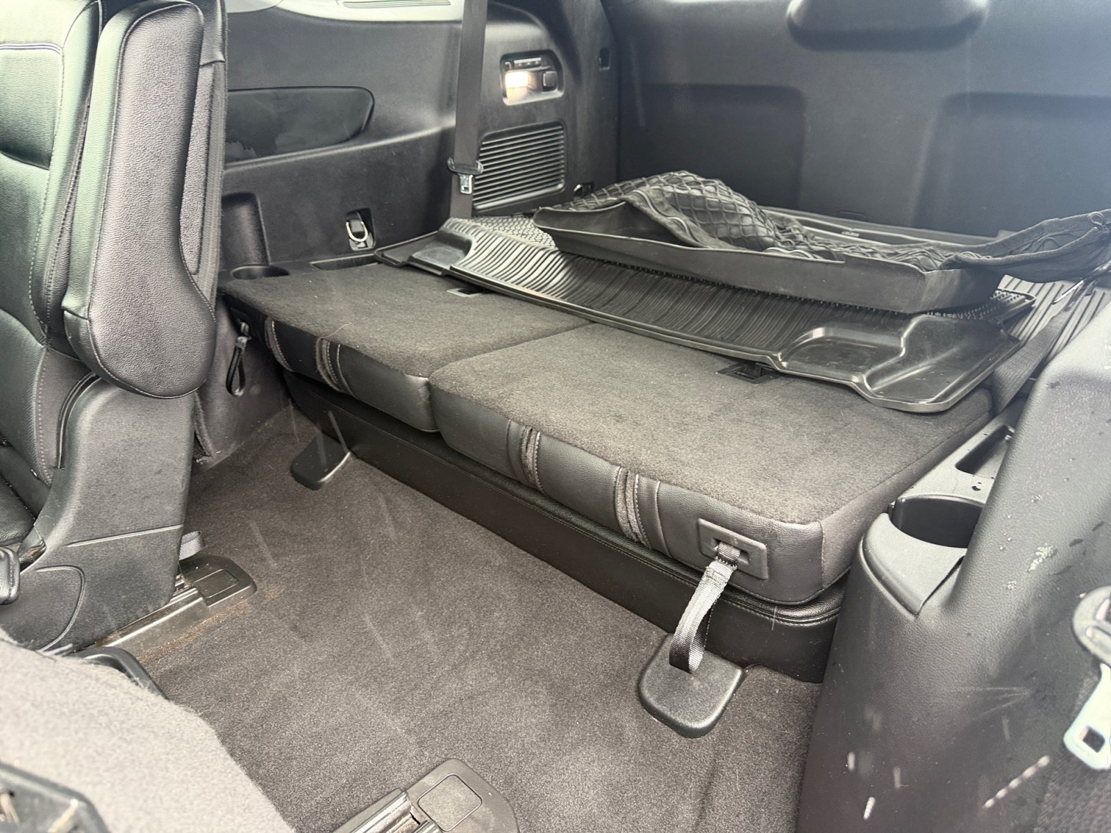 Used 2021 Ford Explorer Limited w/ Equipment Group 301A AWD/4WD image 16
