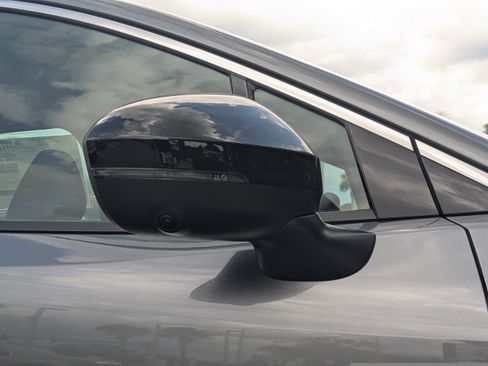 New 2026 Nissan Leaf SV+ FWD image 11