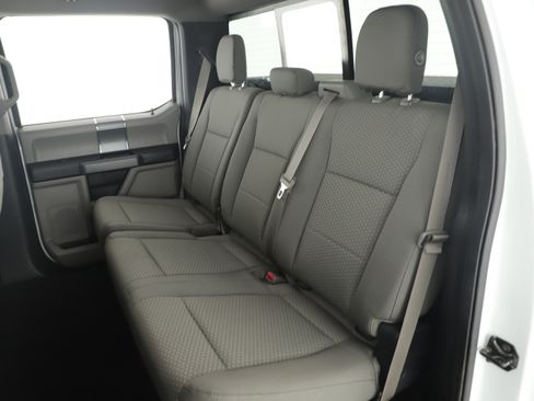 Used 2015 Ford F150 XLT w/ Equipment Group 302A Luxury image 24