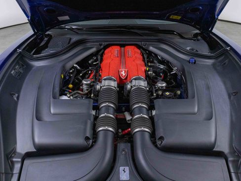 Used 2010 Ferrari California image 43