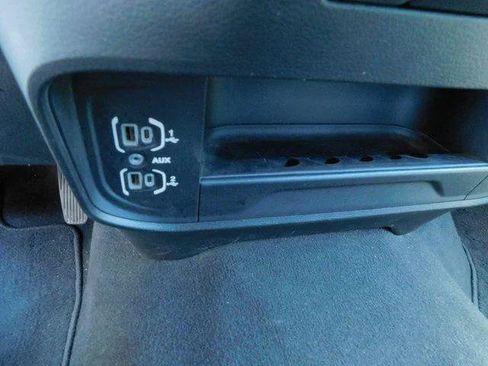 Certified 2024 RAM 2500 Big Horn AWD/4WD image 16