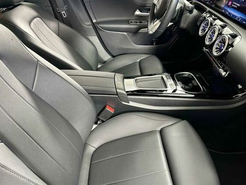 Certified 2025 Mercedes-Benz CLA 250 image 17