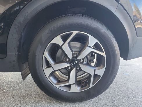 Used 2020 Kia Sportage LX image 30