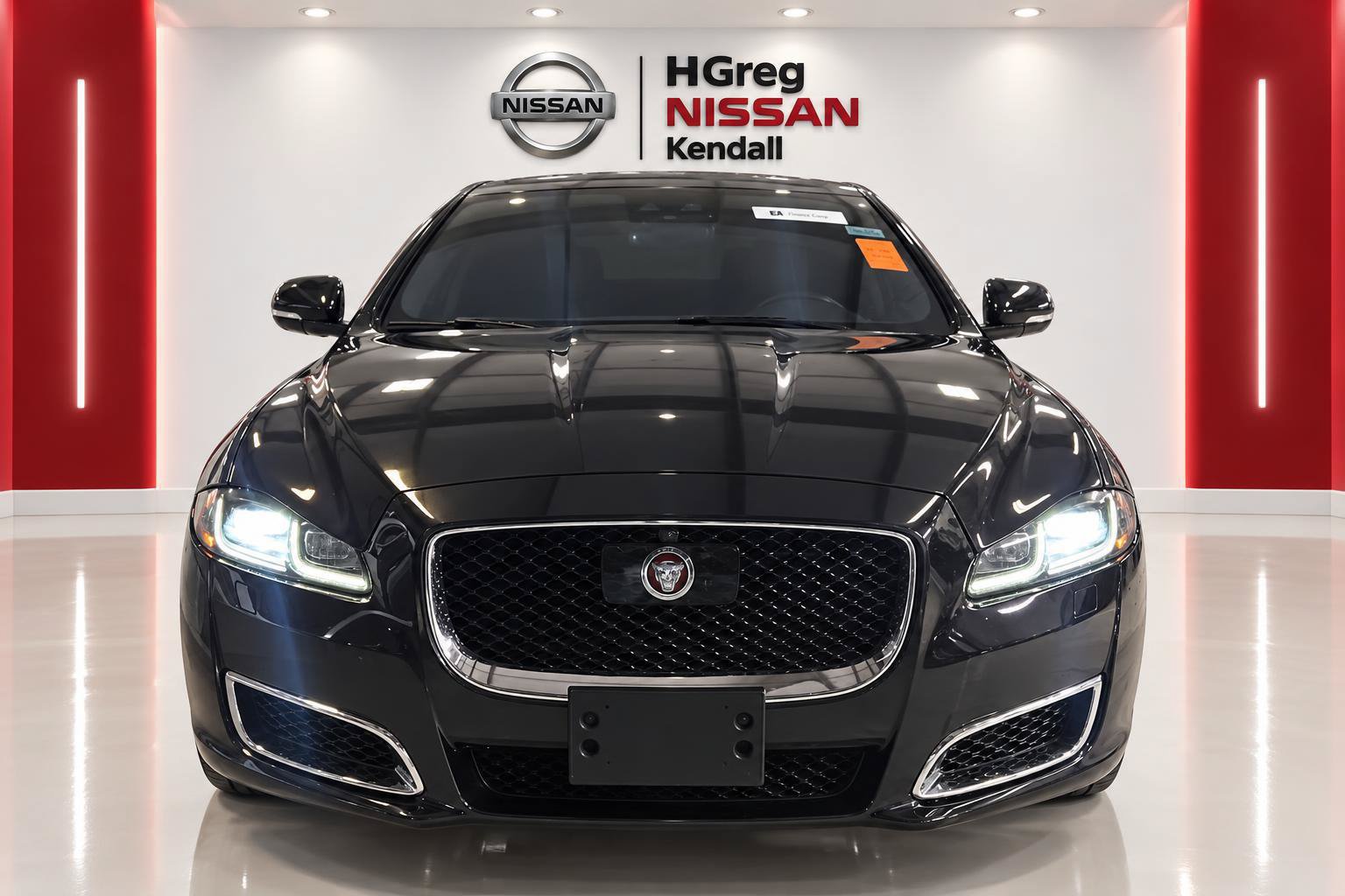 Used 2019 Jaguar XJ AWD image 5