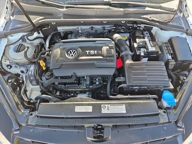 Used 2016 Volkswagen Golf S FWD image 22