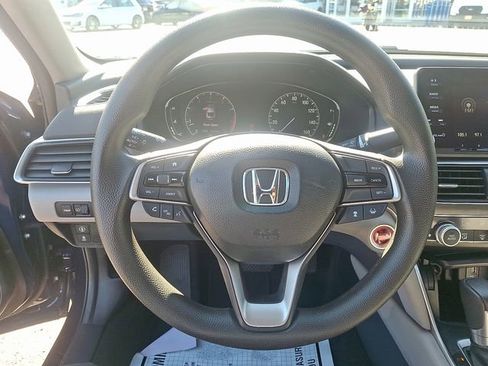 Used 2023 Honda Accord EX image 19