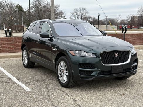 Used 2018 Jaguar F-PACE Prestige image 47