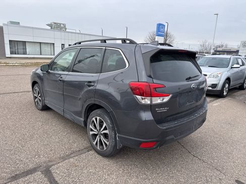 Used 2023 Subaru Forester Limited image 2