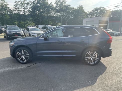 Used 2019 Volvo XC60 T6 Momentum w/ Premium Package AWD/4WD image 2