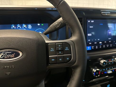 New 2026 Ford F250 Lariat w/ Lariat Ultimate Package image 43