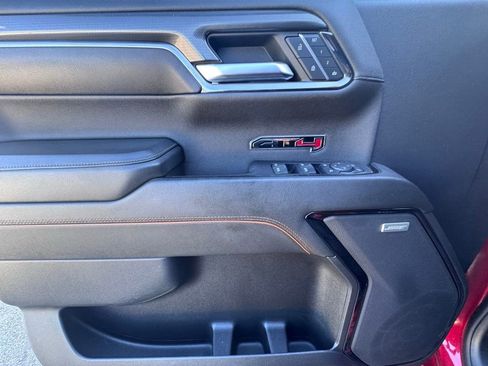 Used 2024 GMC Sierra 1500 AT4 w/ Technology Package image 11