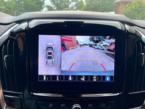 Used 2023 Chevrolet Traverse Premier w/ Redline Edition image 14