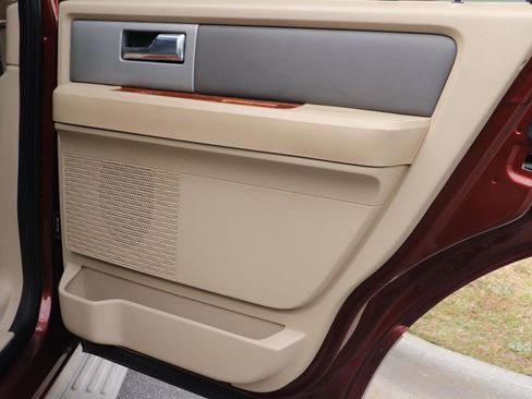 Used 2007 Ford Expedition Eddie Bauer image 22