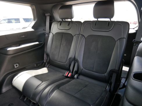 Used 2022 Jeep Grand Cherokee L Laredo AWD/4WD image 11