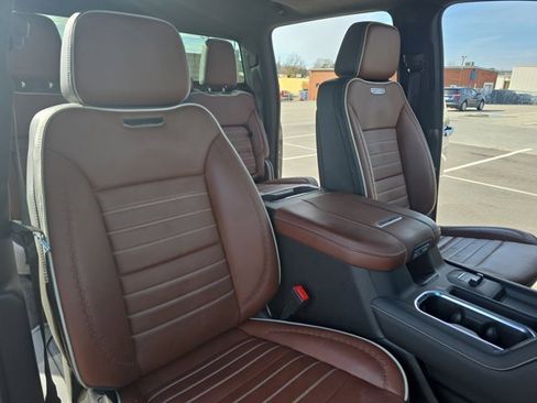 Used 2024 GMC Sierra 2500 Denali Ultimate w/ Max Trailering Package image 10