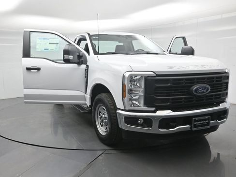 New 2026 Ford F350 XL w/ XL Chrome Package image 27