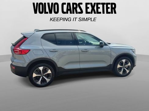 Certified 2026 Volvo XC40 B5 Plus AWD/4WD image 12